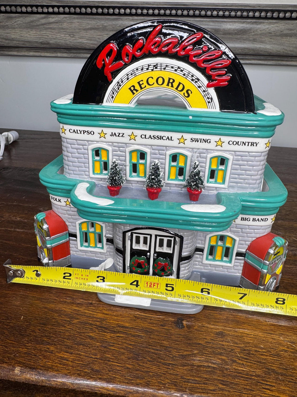Retired Dept 56 Snow Village Rockabilly Records Light Up Building With Original Box