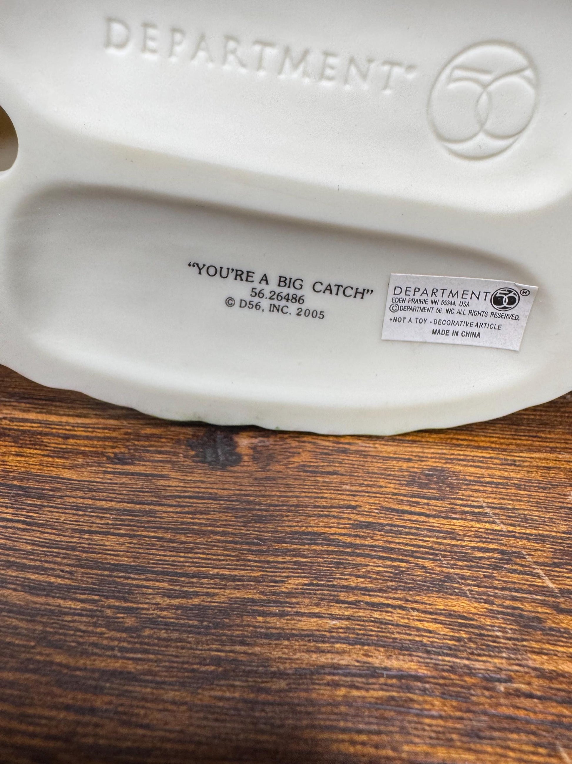 Dept 56 Snowbunnies 2005 “You’re A Big Catch” Figurine