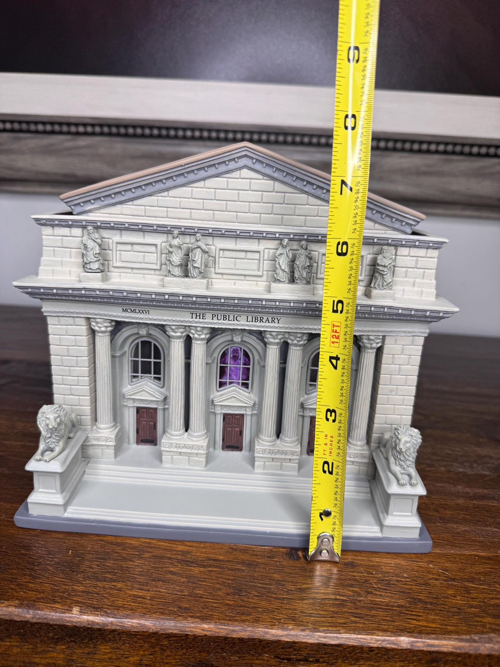 Dept 56 Ghostbusters Public Library w/ Original Box