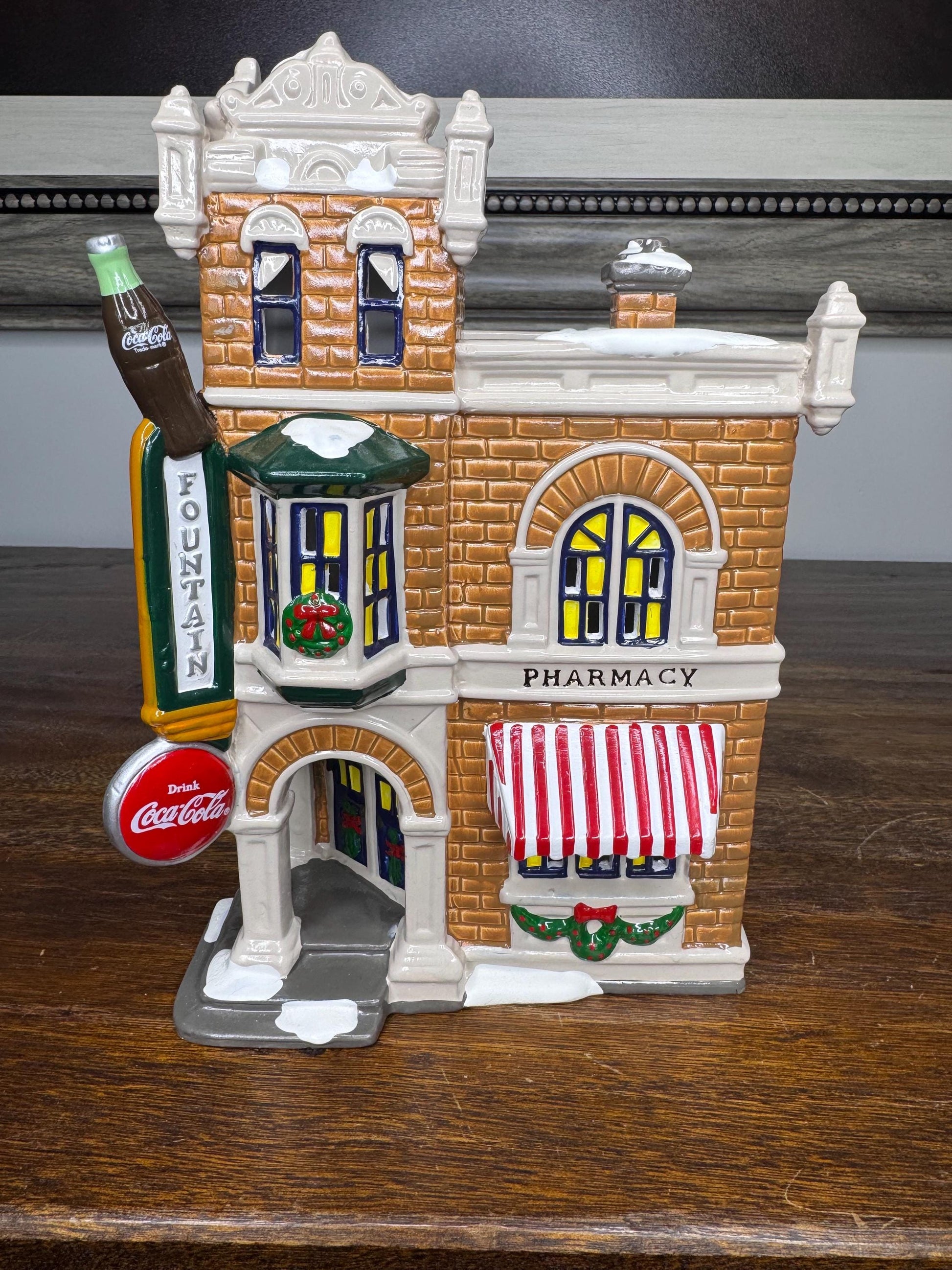 Retired Dept 56 Snow Village Coca Cola Corner Drugstore w/ Original Box