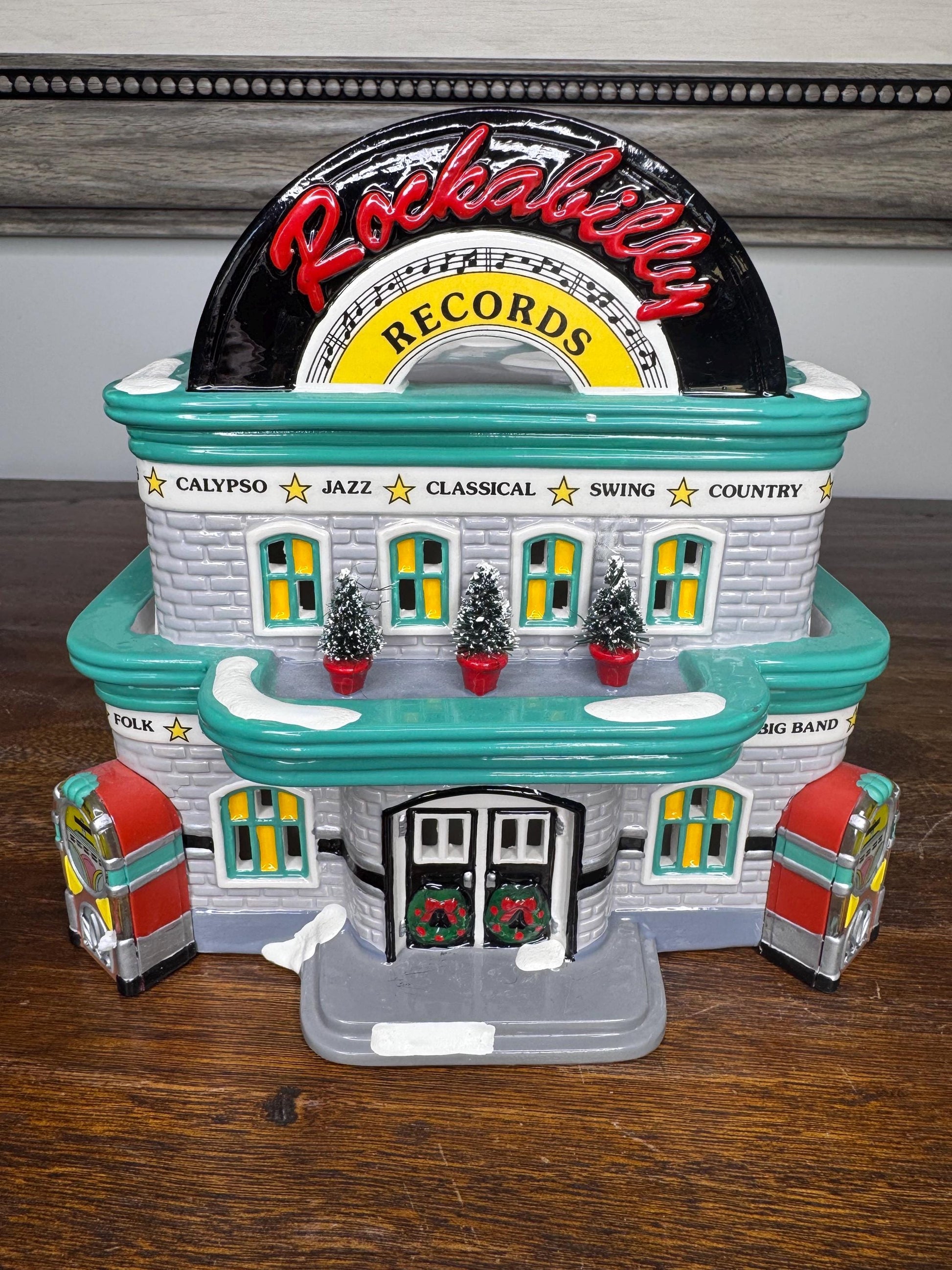 Retired Dept 56 Snow Village Rockabilly Records Light Up Building With Original Box