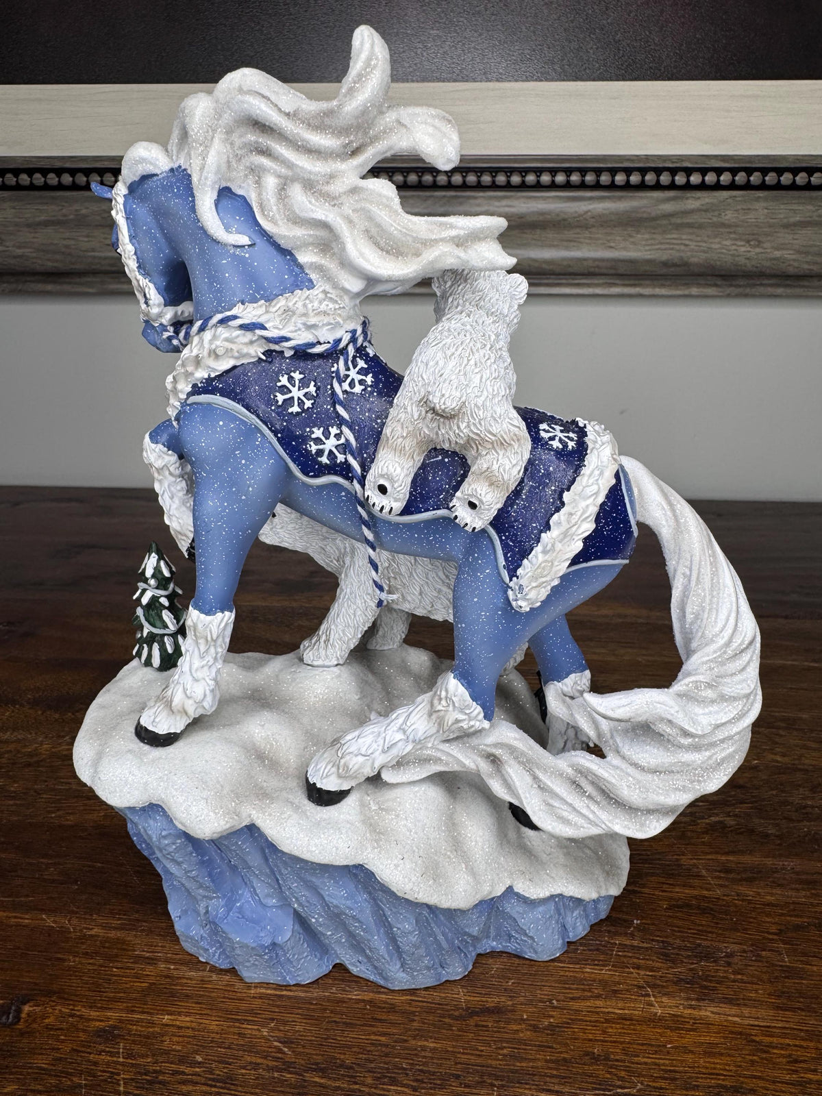 RARE Trail of Painted Ponies Guardian of the North 1E w/ Box, Card
