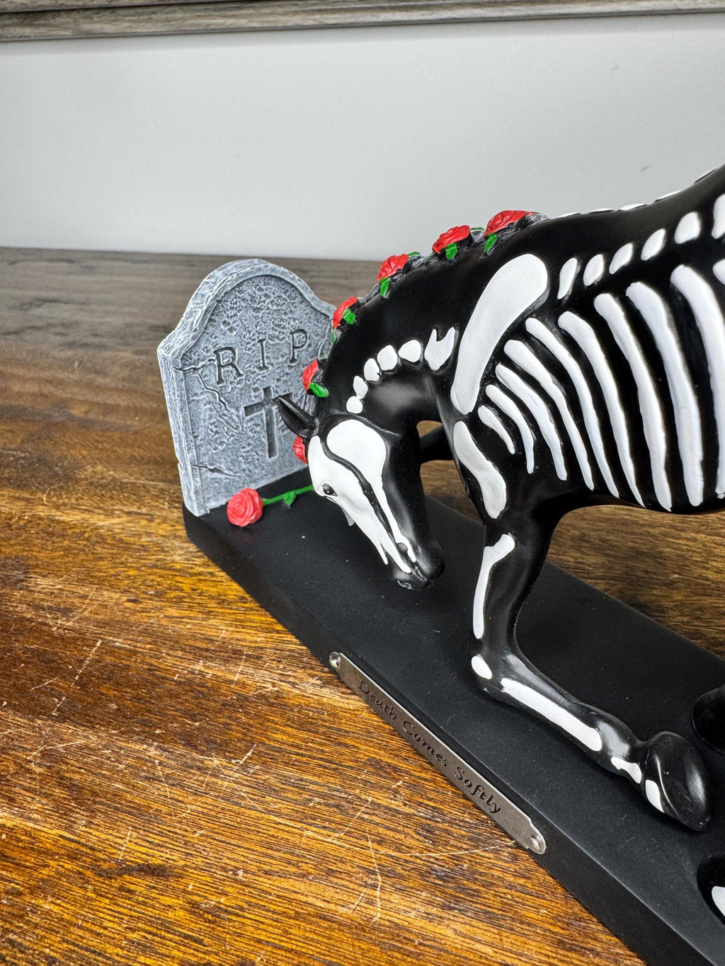 NIB Trail of Painted Ponies Death Comes Softly *PLEASE READ*