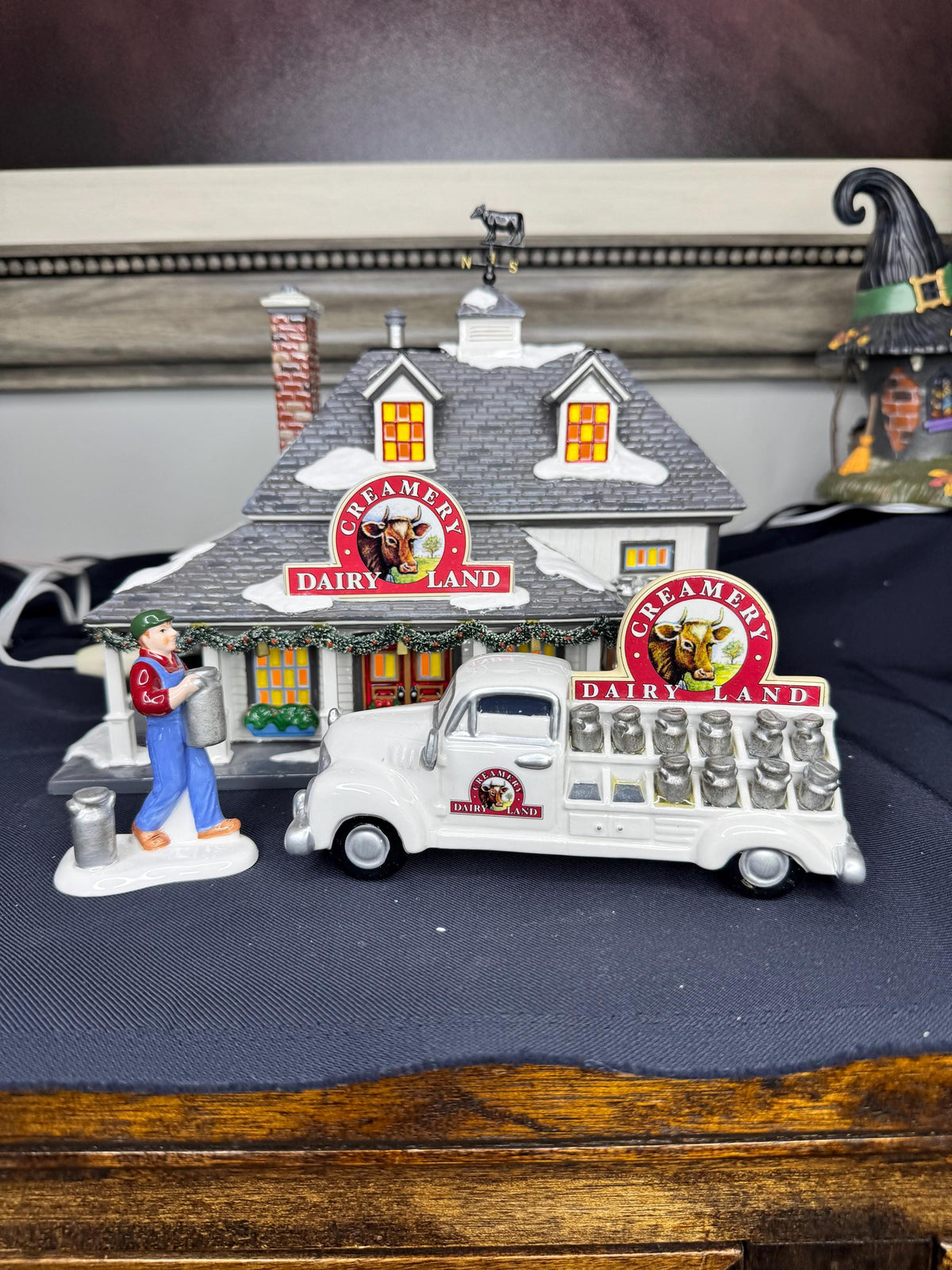 Dept 56 Original Snow Village Dairy Land Creamery w/ Fresh Dairy Delivery Truck in Original Boxes